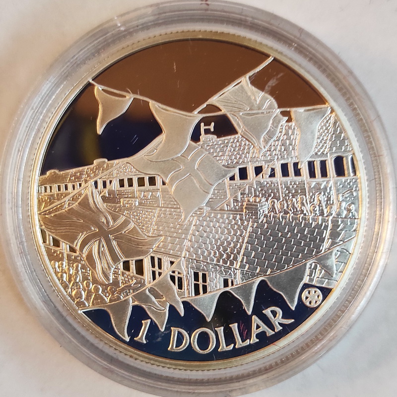 Cook Islands Elizabeth 50 univ 1 dollar 2002 1