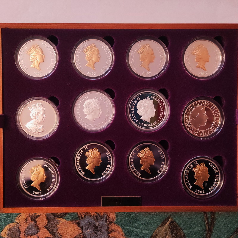 Elizabeth 50 univers set 17