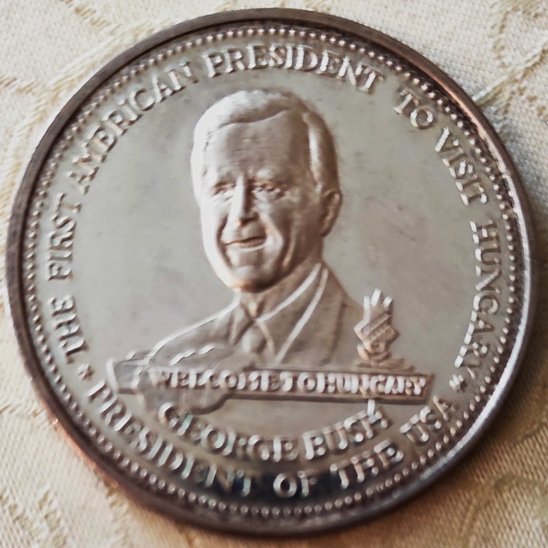George Bush visit Hungary 1