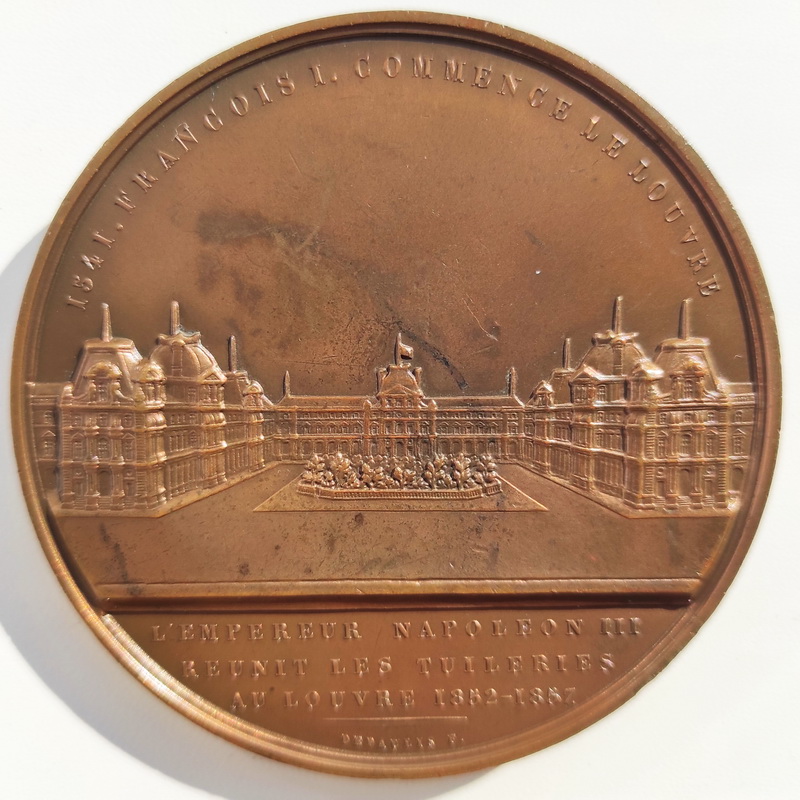 NapoleonIII luvre 2