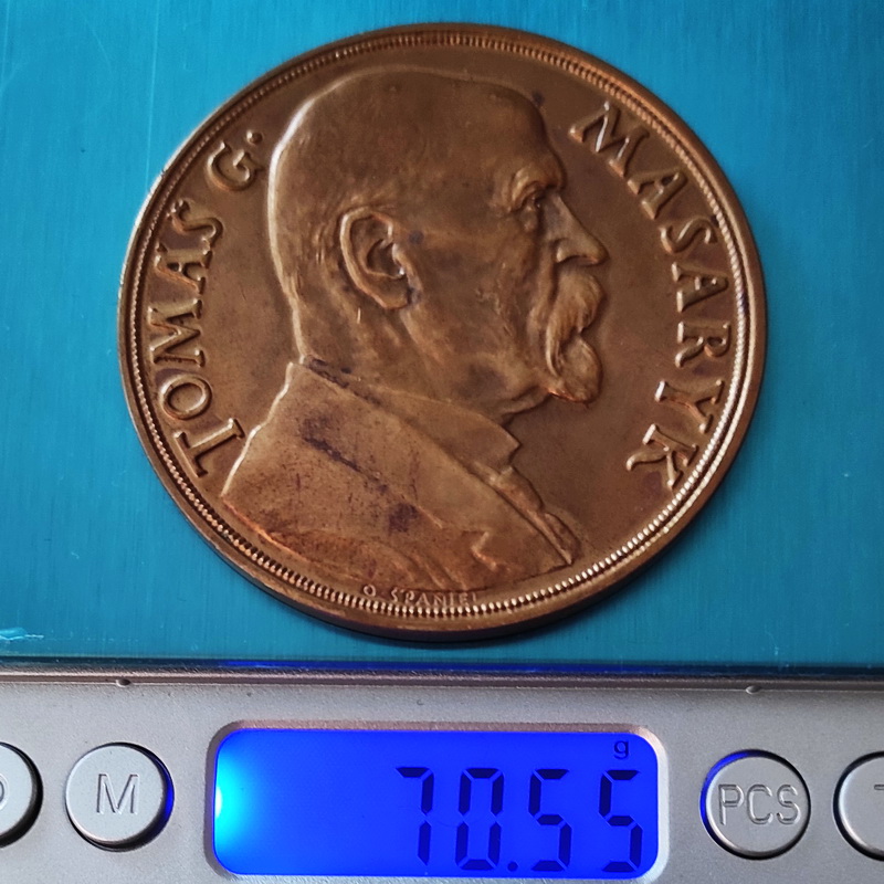 Masaryk bronze 3