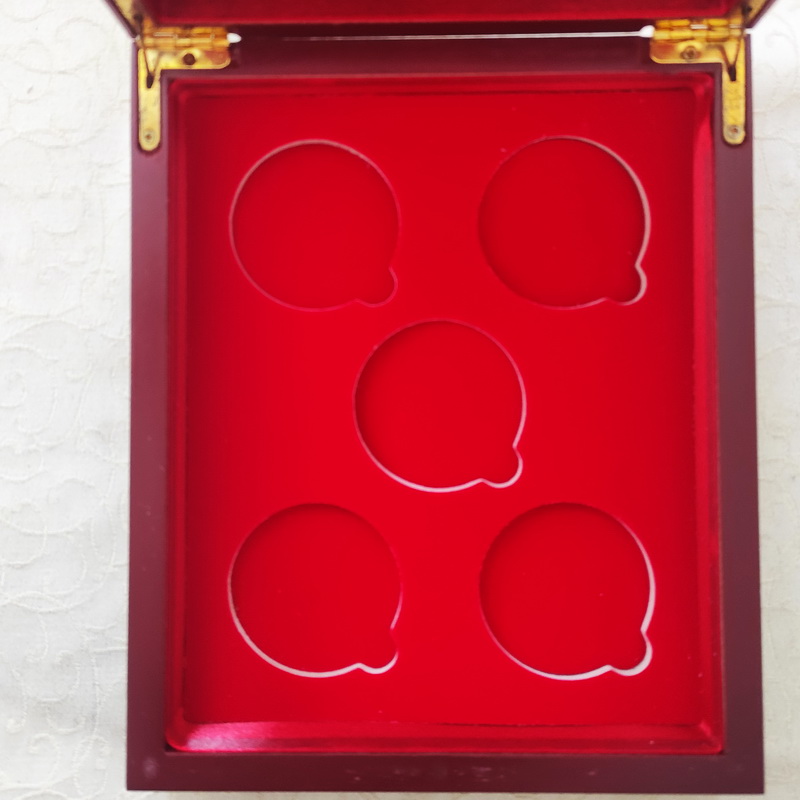 box 15 x 18 7