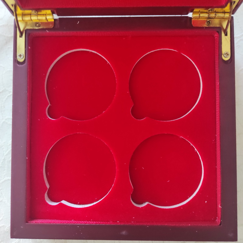 Wooden Box smol 13x13 2
