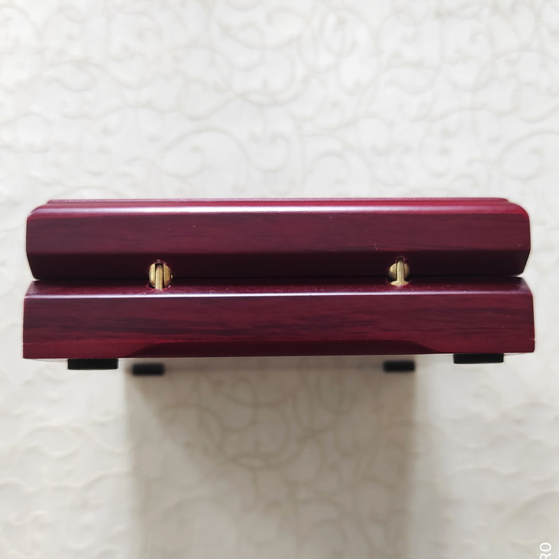 Wooden Box smol 4