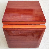 Wooden box small 10 x 10 yeleo eskiz4